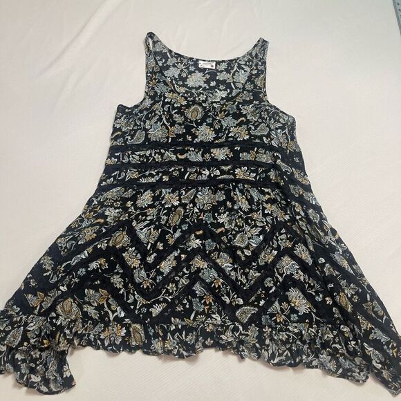 Intimately Free People Black Paisley Lace Trapeze Ruffle Swing Tank Top Size Sma - Picture 1 of 6